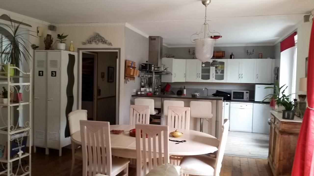 Appartement La Loob Gites De Daumesnil Etage Morlaix Bagian luar foto